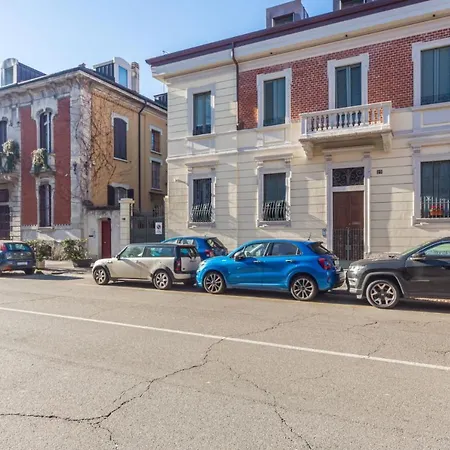 Easy Life - Elegante Trilocale In Zona Porta Venezia Διαμέρισμα *