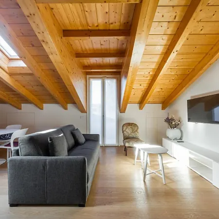 Easy Life - Elegante Trilocale In Zona Porta Venezia * Μιλάνο