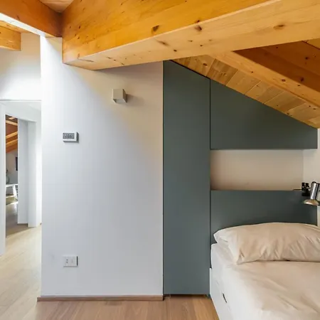Easy Life - Elegante Trilocale In Zona Porta Venezia Διαμέρισμα *